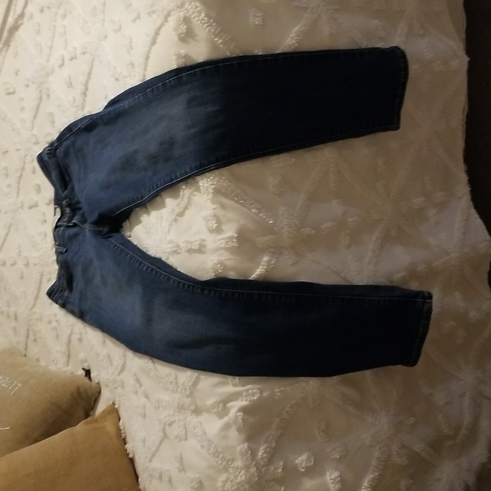 Levi's size 4